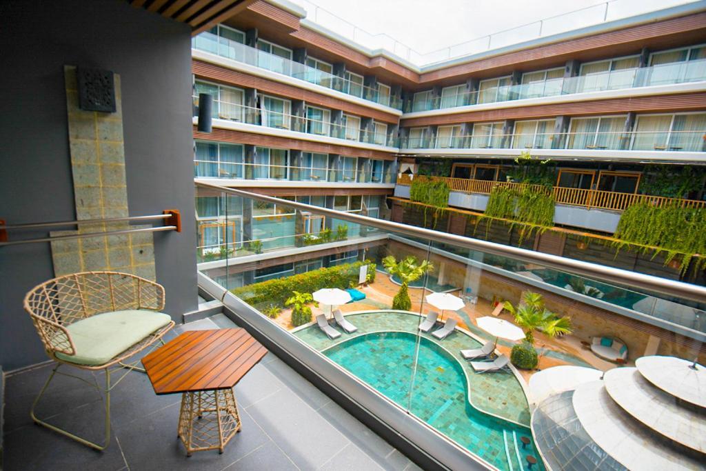 The Crystal Luxury Bay Resort Nusa Dua Nusa Dua  Exterior foto